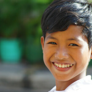 Smiles-Cambodia-Khmer-People (1)-L